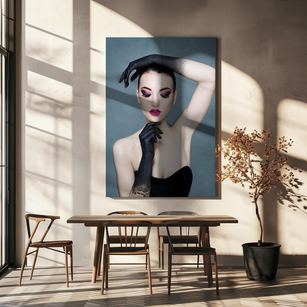 Poupée en porcelaine | Toile