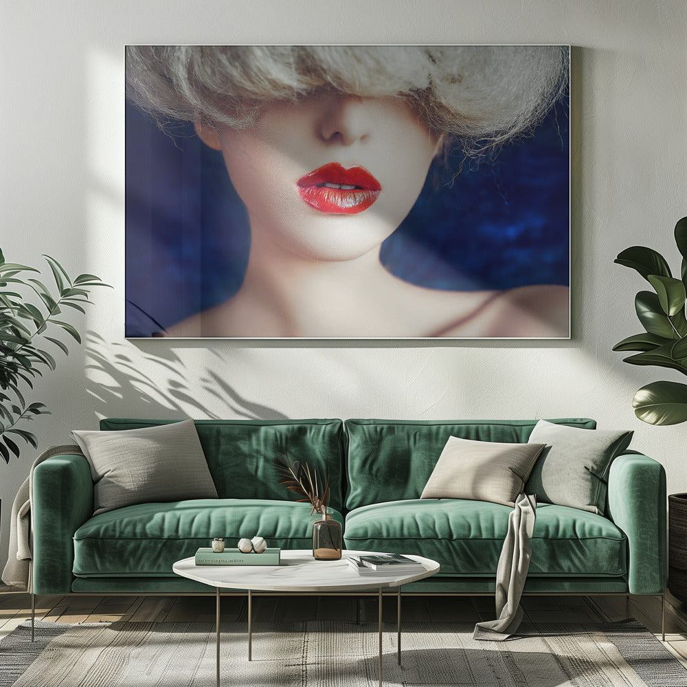 Lèvres rouges, yeux cachés | Toile