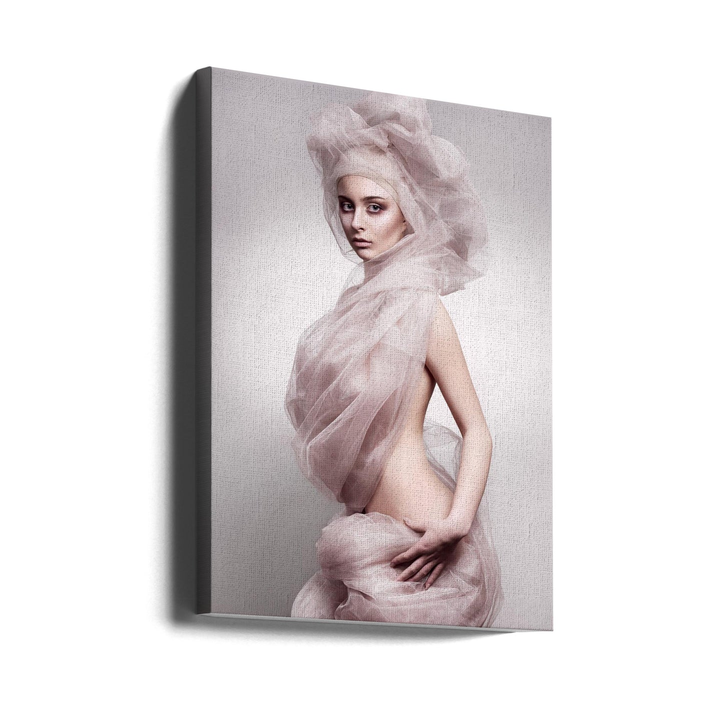 Doll | Canvas