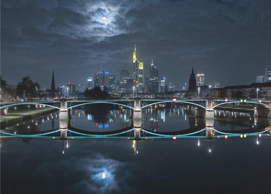 Francoforte con la luna piena | Carta da Parati Fotografica